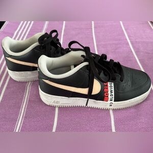 Nike Air Force 1 'Worldwide' Black Pink Low Sneakers US 5Y (Women’s 6.5)